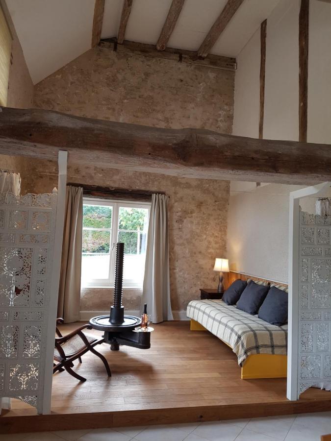 Les 7 Tilleuls - Gite Mesland Exterior foto
