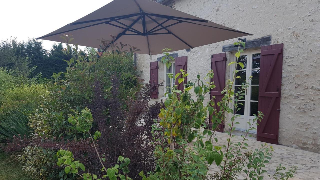 Les 7 Tilleuls - Gite Mesland Exterior foto